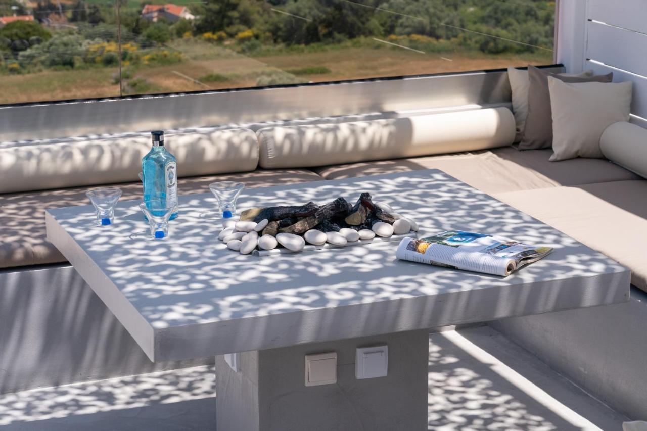 The "L" Suites & Apartments Argostoli  Esterno foto