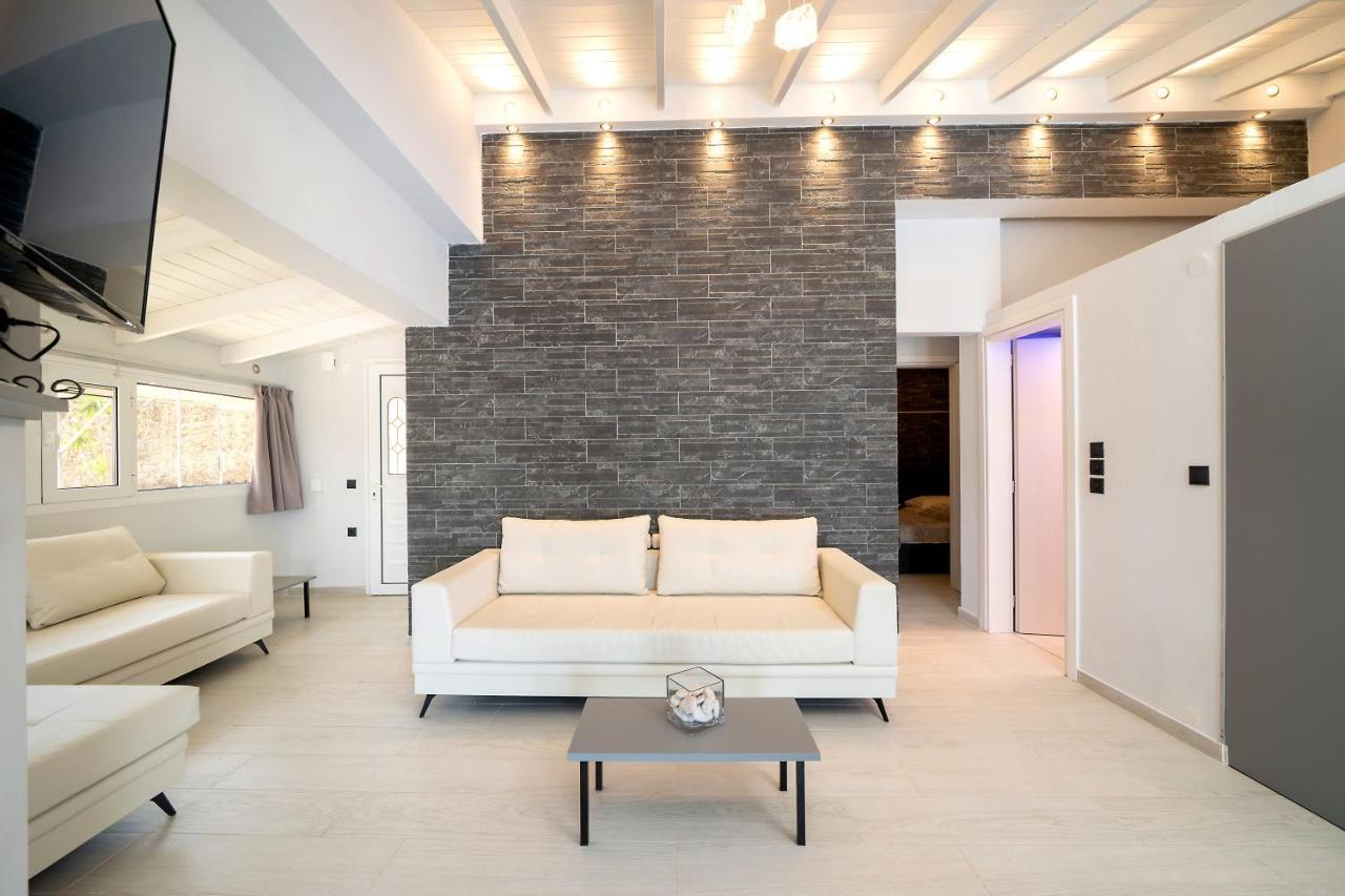 The "L" Suites & Apartments Argostoli  Esterno foto