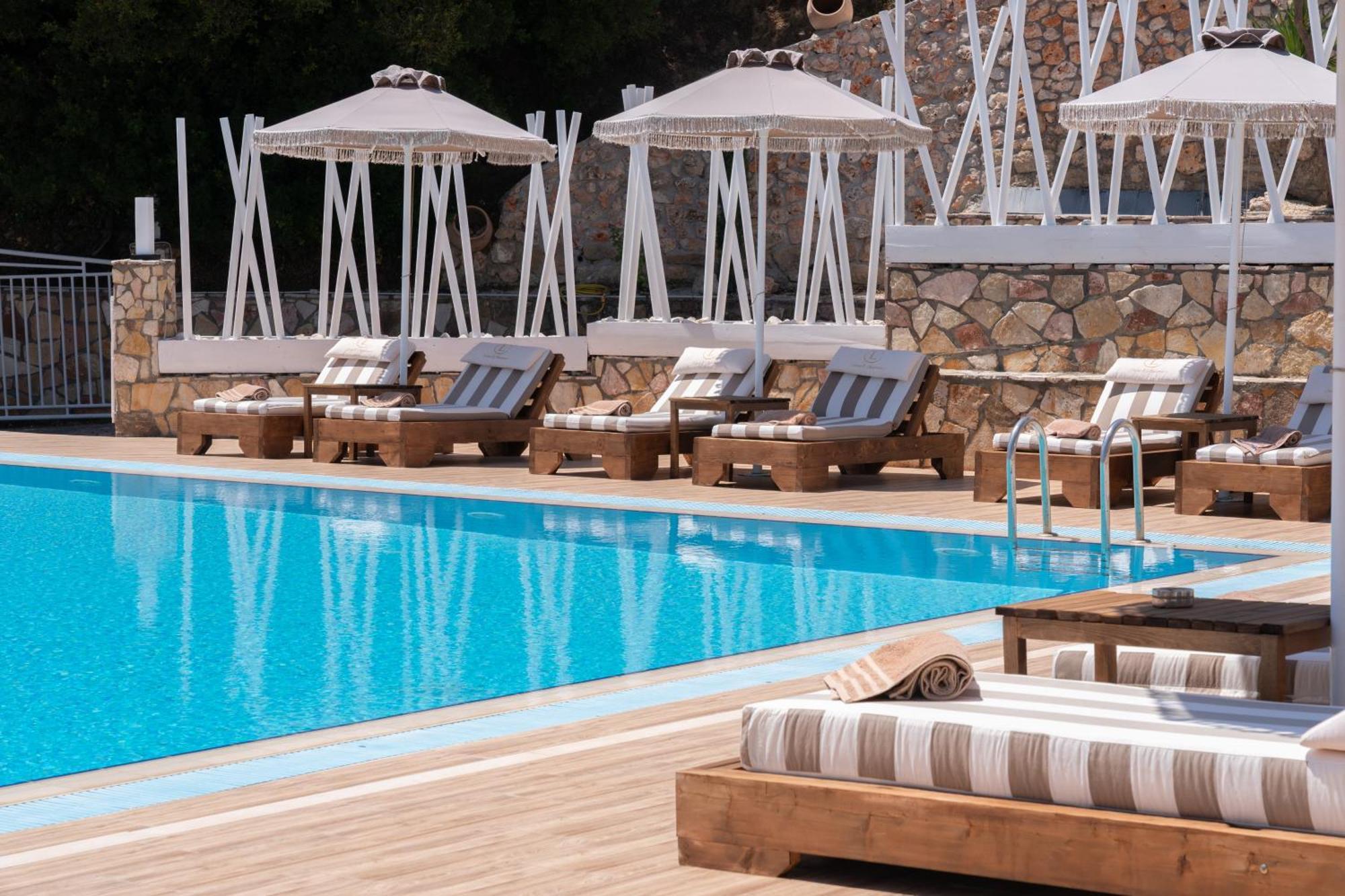 The "L" Suites & Apartments Argostoli  Esterno foto