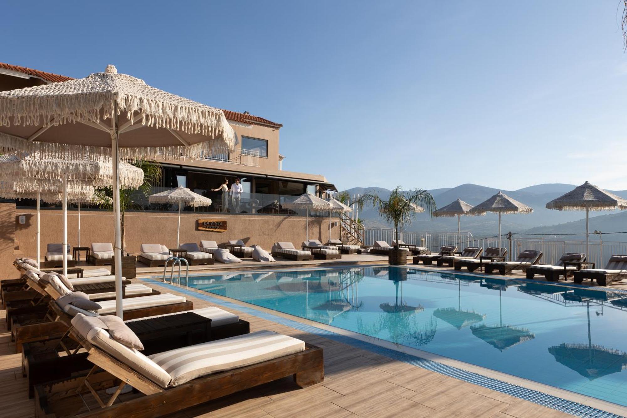 The "L" Suites & Apartments Argostoli  Esterno foto