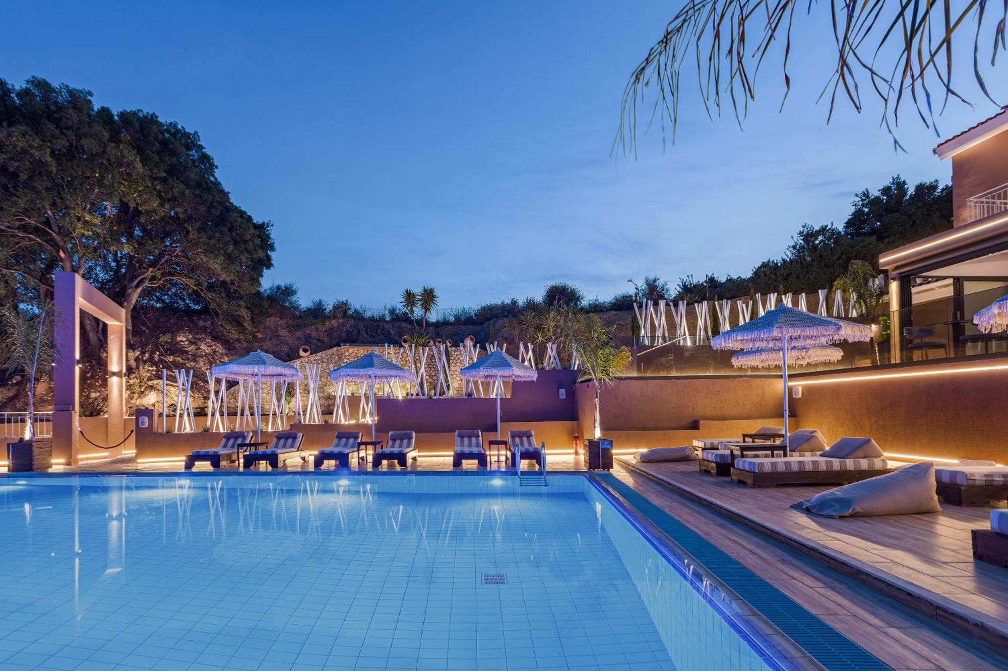 The "L" Suites & Apartments Argostoli  Esterno foto