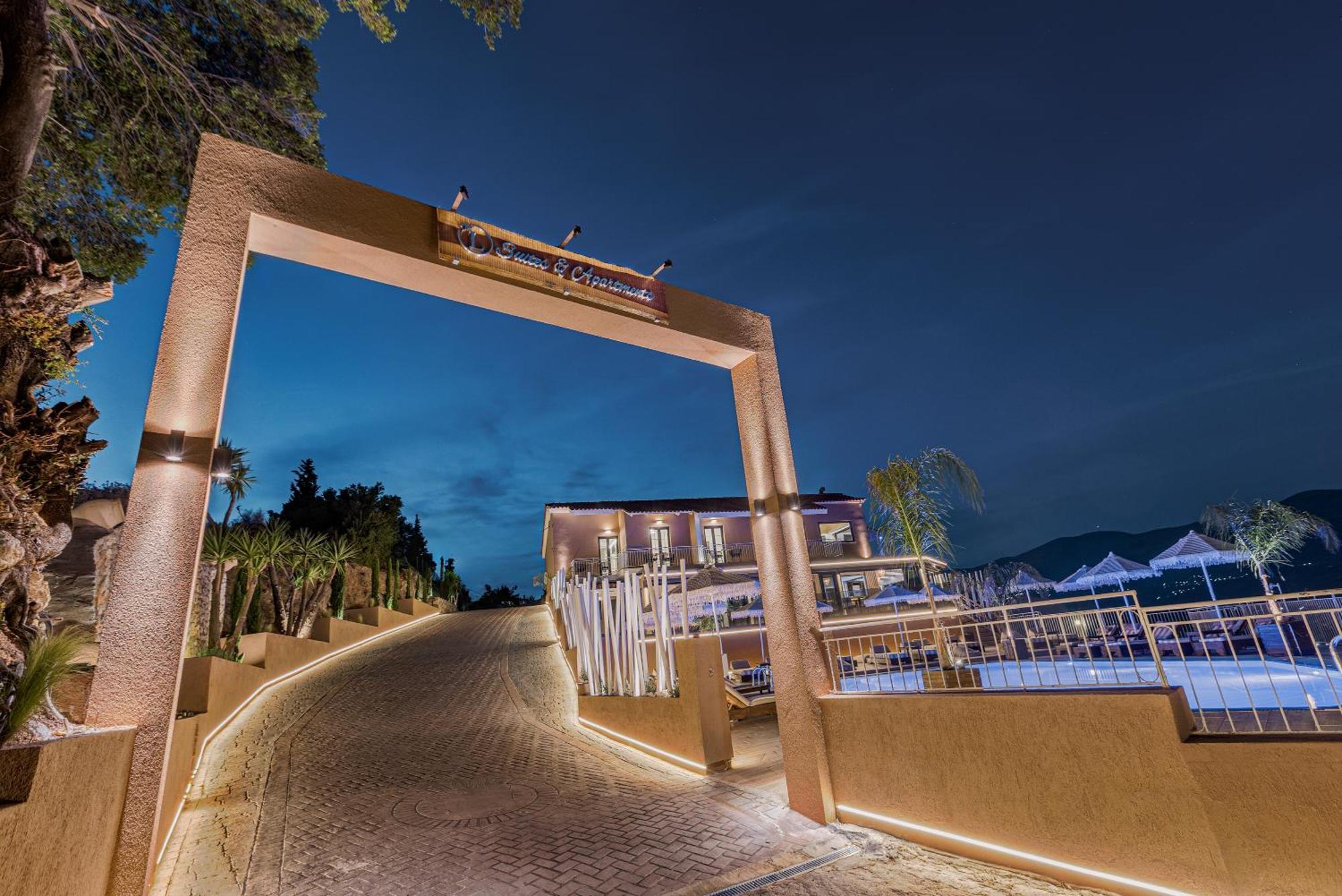 The "L" Suites & Apartments Argostoli  Esterno foto